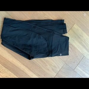 Lululemon Black leggings. Size 4